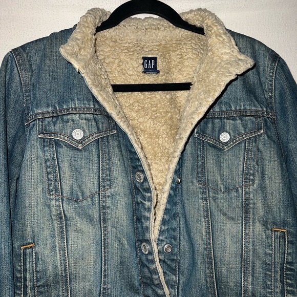 Gap Women's Denim Bomber Jacket Furry Fleece Lining Snap Button Size Large - Picture 5 of 7